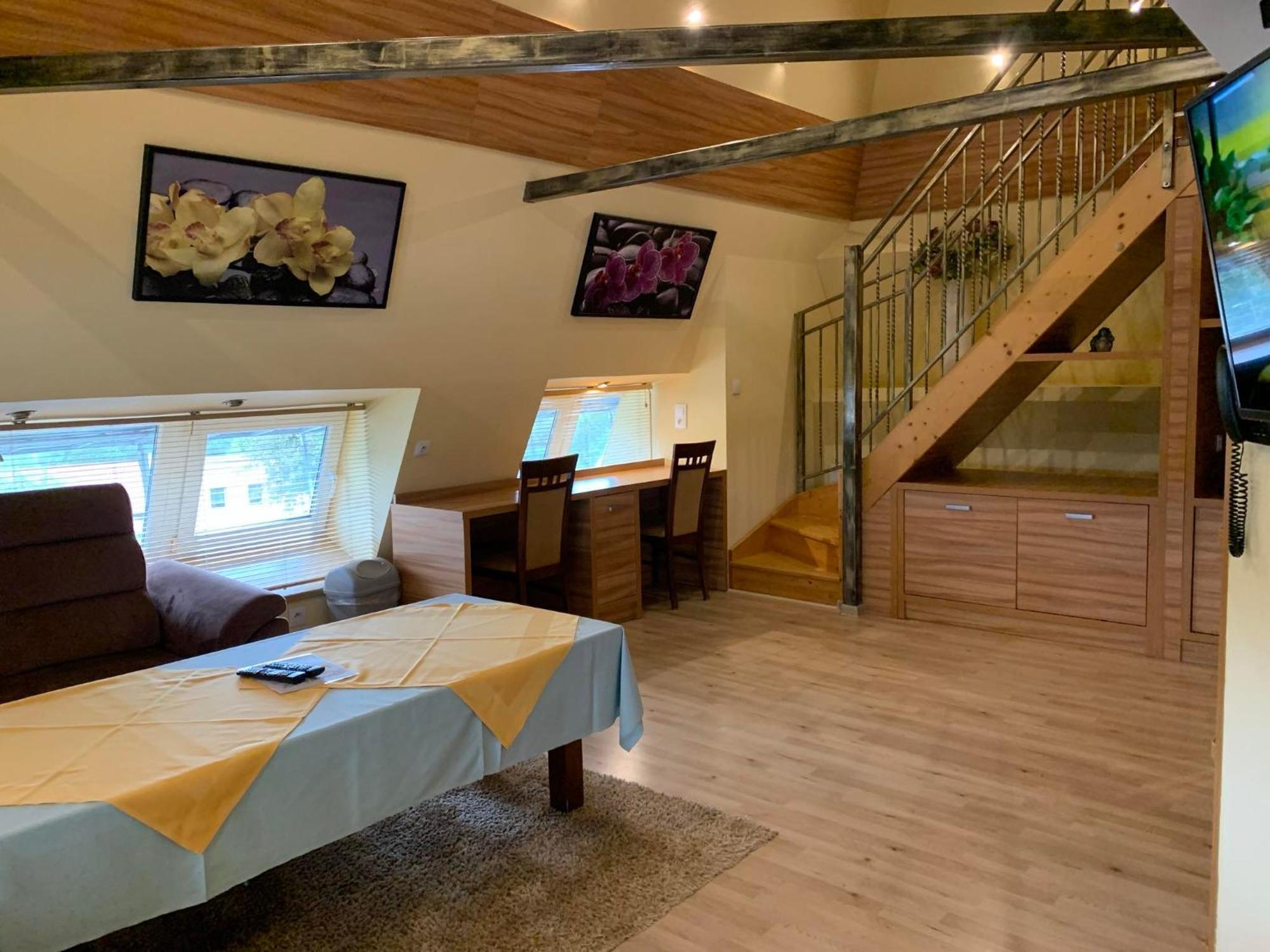 Piramida Apart otel Boleslawiec  Dış mekan fotoğraf