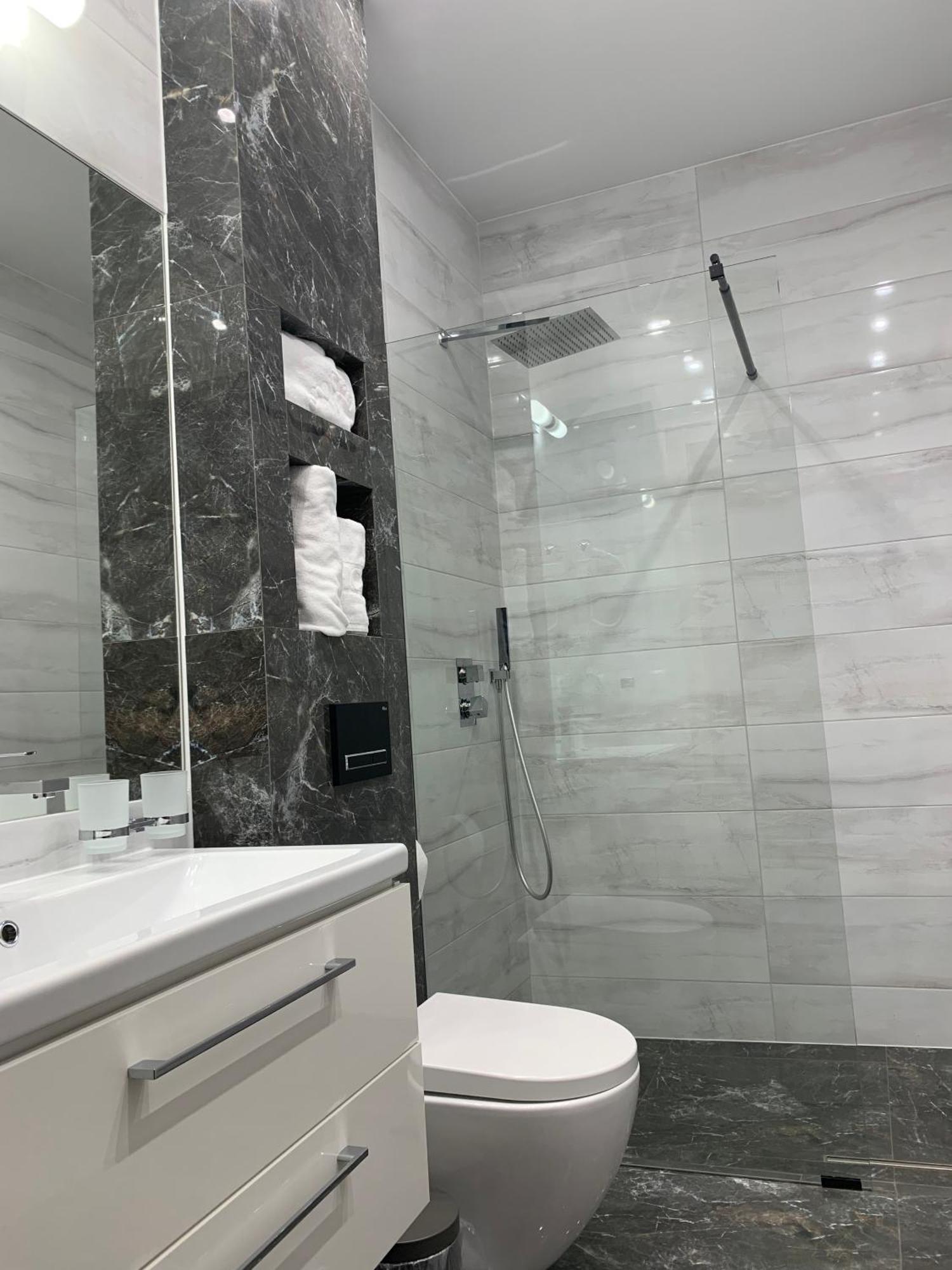 Piramida Apart otel Boleslawiec  Dış mekan fotoğraf