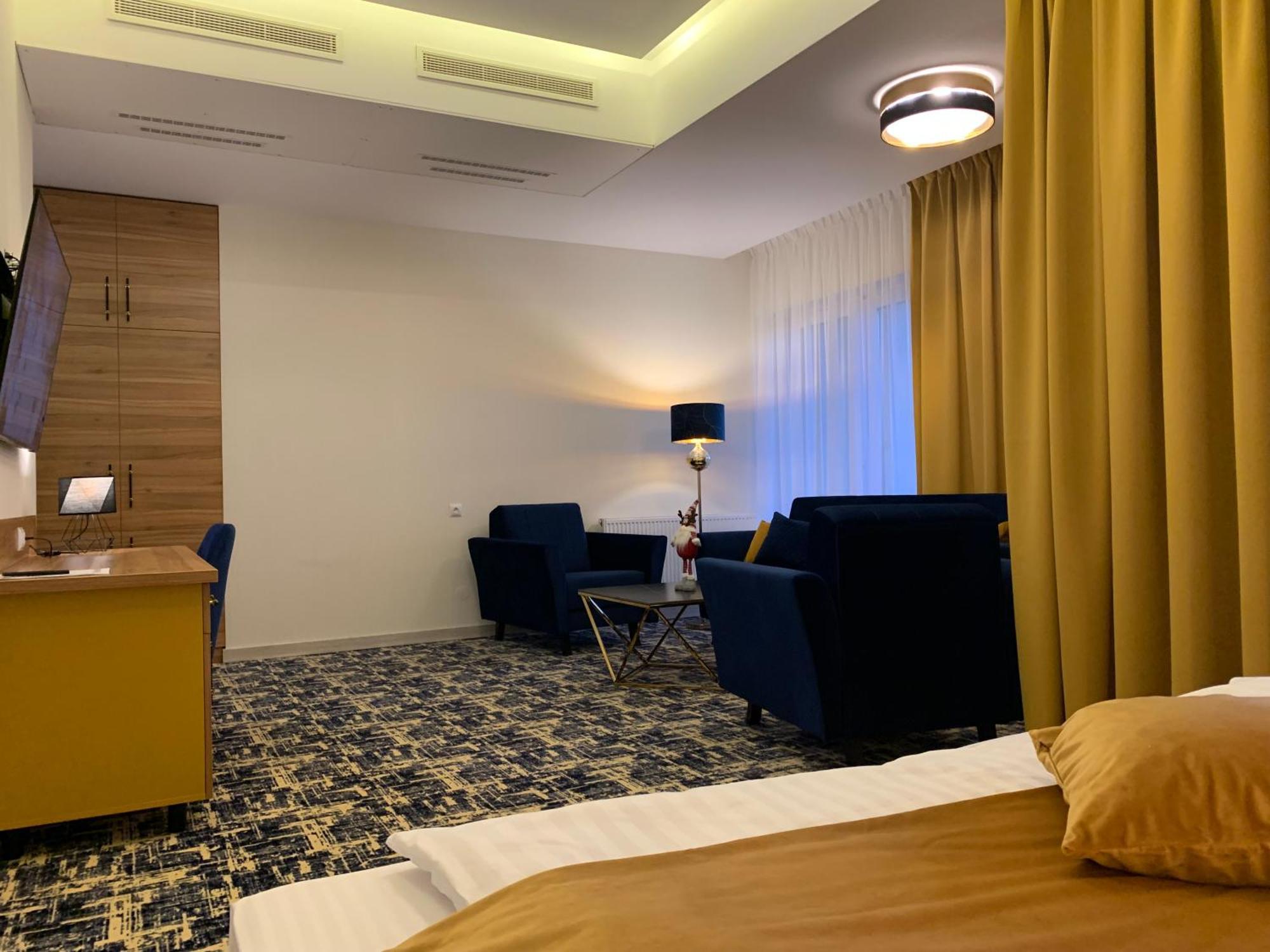 Piramida Apart otel Boleslawiec  Dış mekan fotoğraf